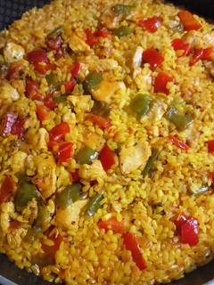 Una foto de Arroz con pollo