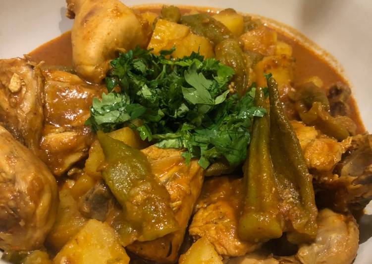 ايدام بامية بالدجاج والبطاطس 🐓🥔