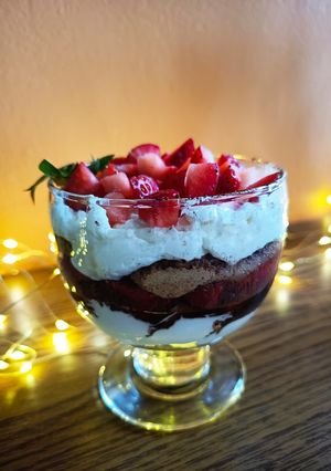 Zdjęcie przepisu Truskawkowe tiramisu ♥️🔥.