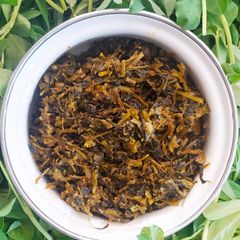 A picture of Plain Methi curry.