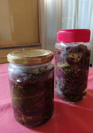 Una foto de Berenjenas en escabeche