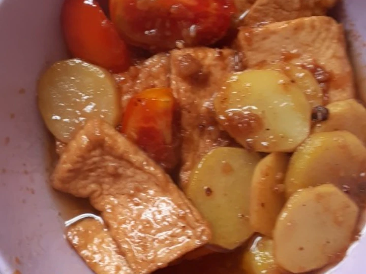 Cara Gampang Menyiapkan Resep Semur Tahu Kentang - 06 yang Enak Banget Anti Ribet, Bikin Ngiler