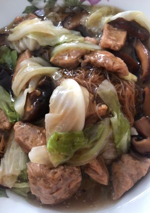 รูปของ เส้นหมี่ราดหน้าเจ (สูตรไร้น้ำมัน)