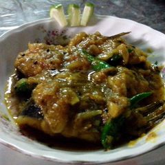 A picture of boal fish curry.