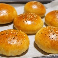 Whole Wheat Hamburger Buns (using a bread maker) A picture of Whole Wheat Hamburger Buns (using a bread maker).