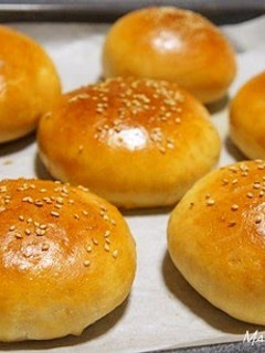 A picture of Whole Wheat Hamburger Buns (using a bread maker).