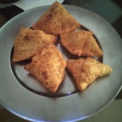 A picture of Samosa.
