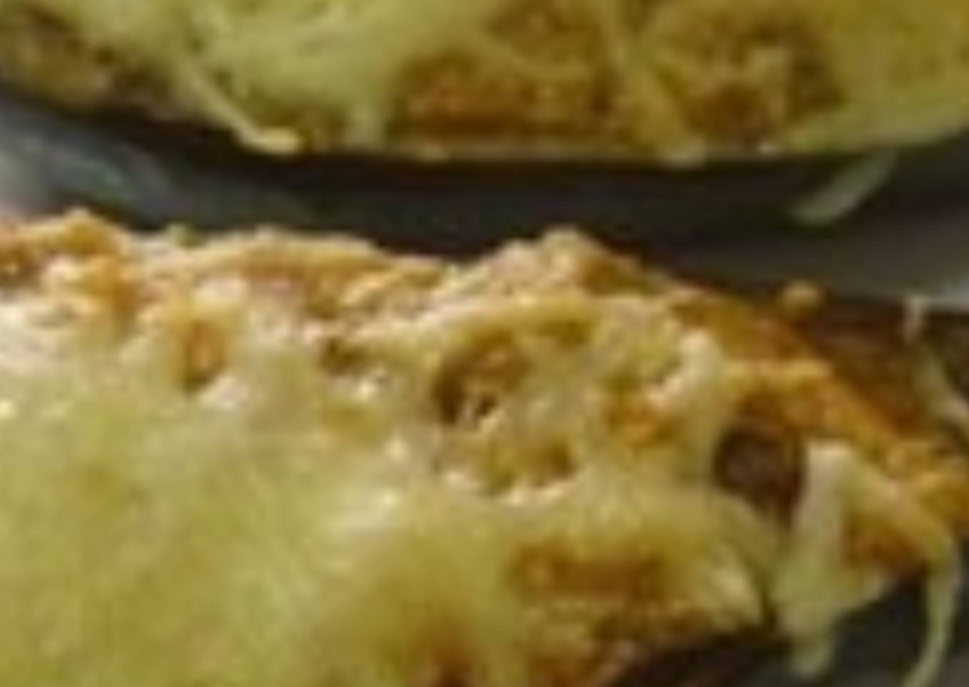 Berenjenas gratinadas rellenas de pisto