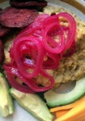 A picture of Dominican Mangu.
