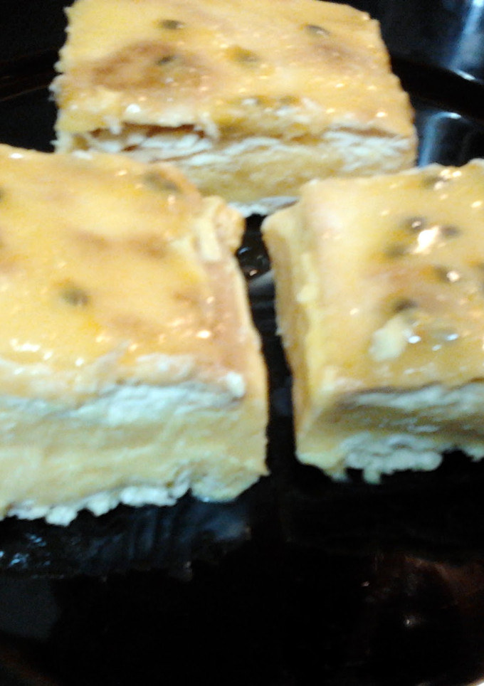 A picture of Ladybirds Aussie Vanilla Slice ..