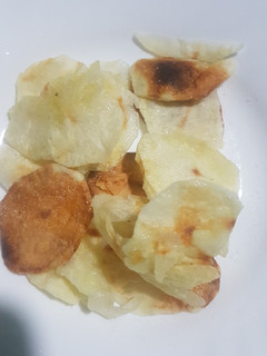 Una foto de Papas chips en microondas