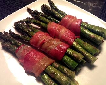 Easy Fast Cooking Bacon wrapped Asparagus Restaurant Style