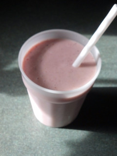 A picture of Yummy Hawaiian Smoothie.