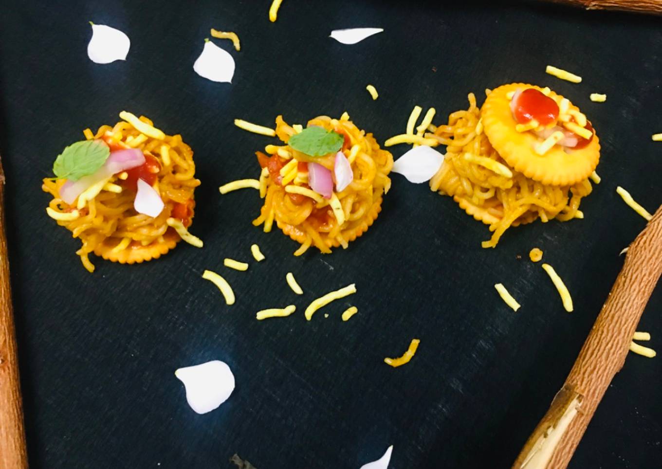 Indian Style Maggi Monaco Bites