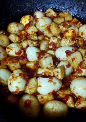 Foto resep Balado Telur Puyuh dan Tahu