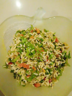A picture of Stir fried salad rice.