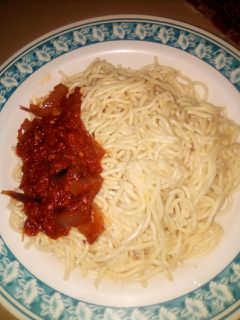 Taliya da sauce ainihin hoton girkin