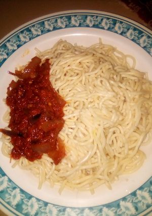 Taliya da sauce ainihin hoton girkin