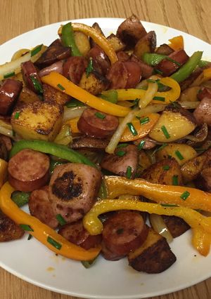 A picture of Southwest Sausage Skillet.
