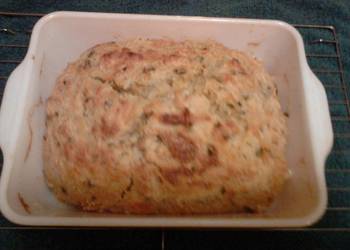 How to Make Yummy CheddarChive Beer Bread
