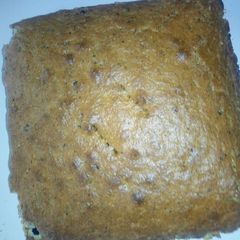 A picture of Orange Oreo cake.