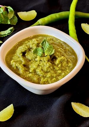 A picture of Amla chutney.