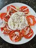 207. Ensalada de Tomate y Burrata