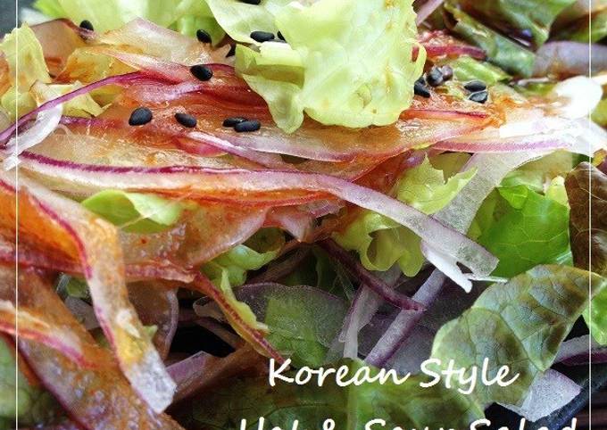 Korean-Style Lettuce and Onion Salad