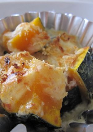 A picture of Baked Kabocha with Cheese.