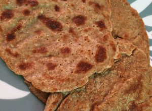 Una foto de Panqueques veganos con acompañamiento a elección 🌱🥞💚