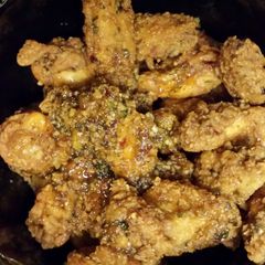 A picture of Chris' Drunken Tequila wings.