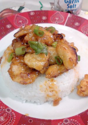 A picture of Sweet and sour chicken.