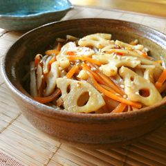 A picture of Burdock Root and Lotus Root Kimpira Stir-fry.