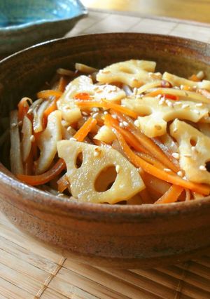 A picture of Burdock Root and Lotus Root Kimpira Stir-fry.
