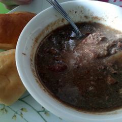 A picture of Beer based stew.