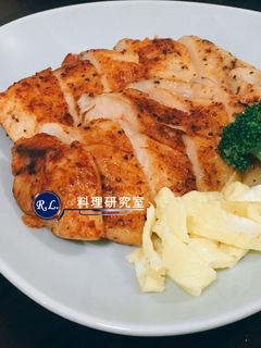 紅椒煎雞肉 的食譜成品照片