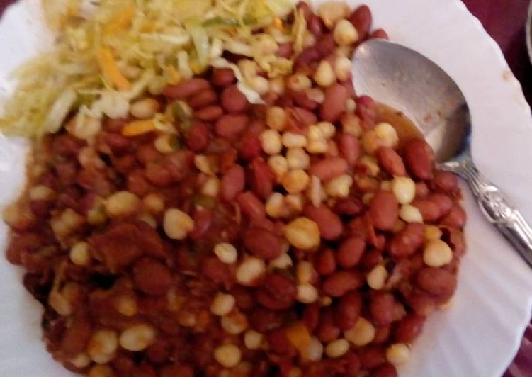 Simple Way to Make Speedy Githeri served with steamed cabbage