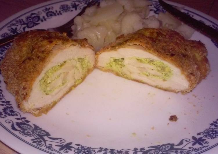 Simple Way to Prepare Quick Jalapeño popper stuffed chicken