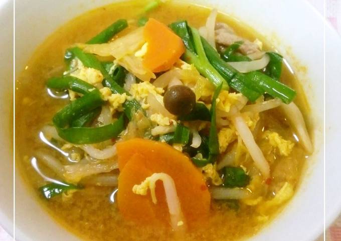 Recipe of Ultimate Bean Sprouts and Your Favourite Vegetable Miso Kimchi Soup