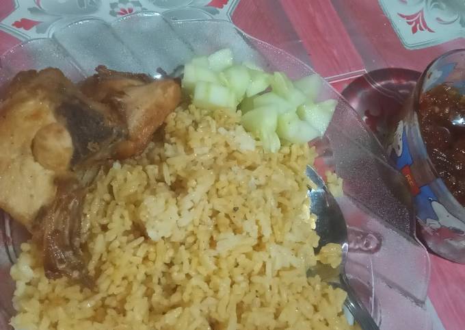 Nasi kebuli ayam enakkk