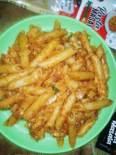 मसाला पास्ता (masala pasta recipe in Hindi) रेसिपी मुख्य फोटो
