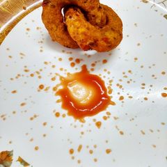 A picture of Suji Bread Rings.