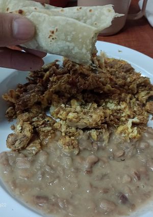 A picture of Beef Machaca 🤤😋.