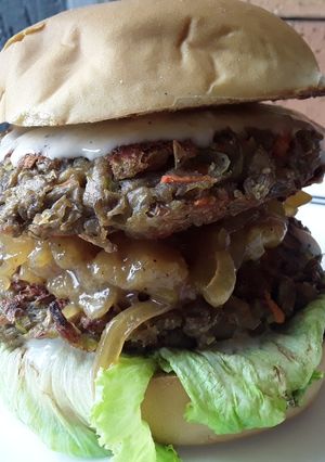 Una foto de Hamburguesa vegana...🤔😊😘