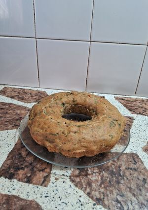 Una foto de Budín semi integral de acelga y morrón rojo