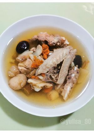 Foto resep Sup Tim Ayam Obat cocok untuk sehabis lahiran