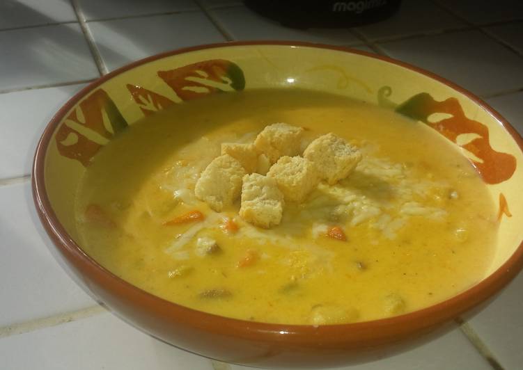 Step-by-Step Guide to Make Homemade Creamy Vegetable Soup