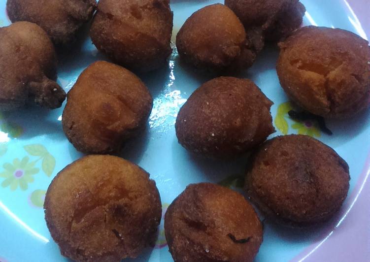Fried cake balls