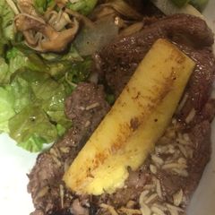 A picture of Tender Beef Steak with Inexpensive Meat.