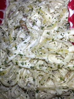 A picture of Fettucine Alfredo.